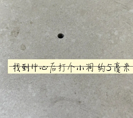 舒城瓷砖空鼓维修公司专业解答在瓷砖铺贴过程中，如果砂料搅拌不均匀，将会带来以下问题